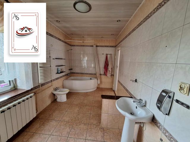 dom wolnostojący, 8 pokoi Piotrków Kujawski, ul. 1 Maja. Zdjęcie 11