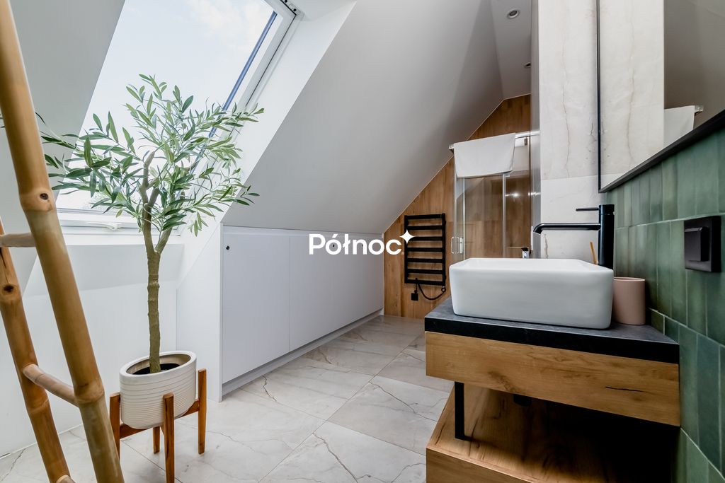dom wolnostojący, 5 pokoi Białowieża, ul. Kamienne Bagno. Zdjęcie 15