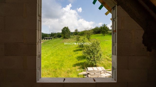 dom wolnostojący, 4 pokoje Morawica. Zdjęcie 10