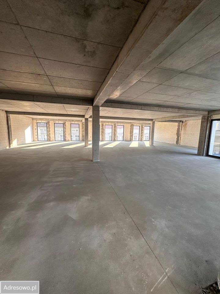 Lokal Nowy Tomyśl. Zdjęcie 2