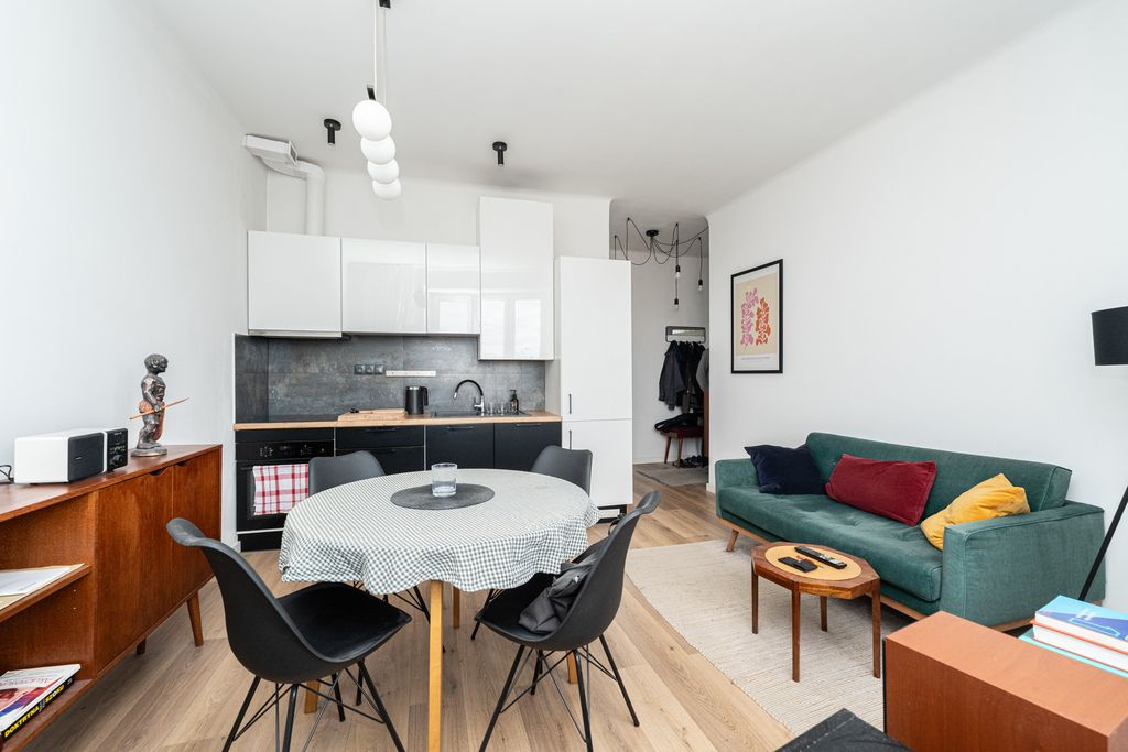 Mieszkanie 2-pokojowe Warszawa Włochy, ul. Globusowa. Zdjęcie 1