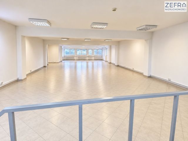 Biuro Kraków Prądnik Biały, ul. Opolska. Zdjęcie 1