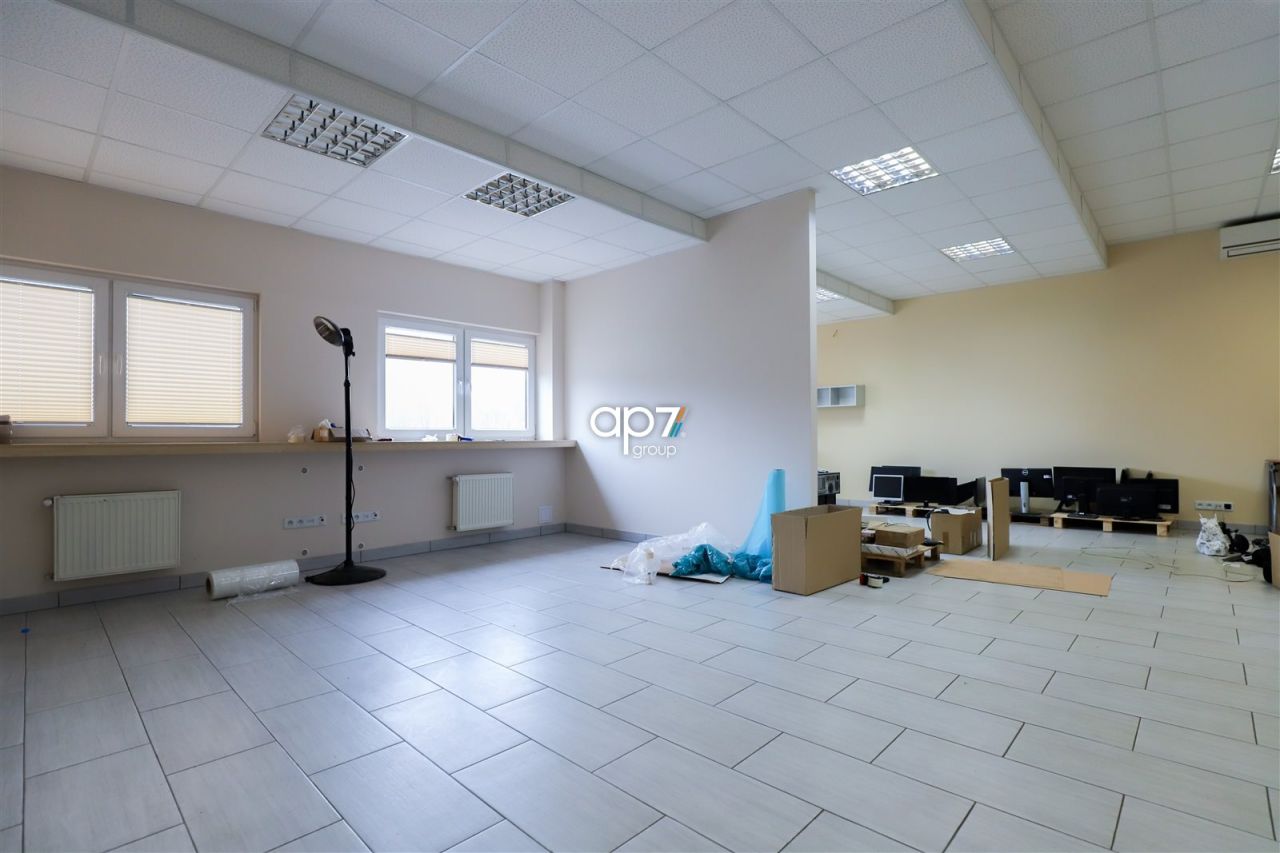 Hala/magazyn Kraków Bronowice. Zdjęcie 6