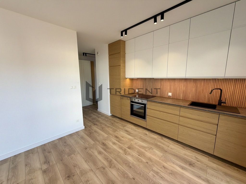 Mieszkanie 3-pokojowe Zamienie, ul. Anyżkowa. Zdjęcie 1