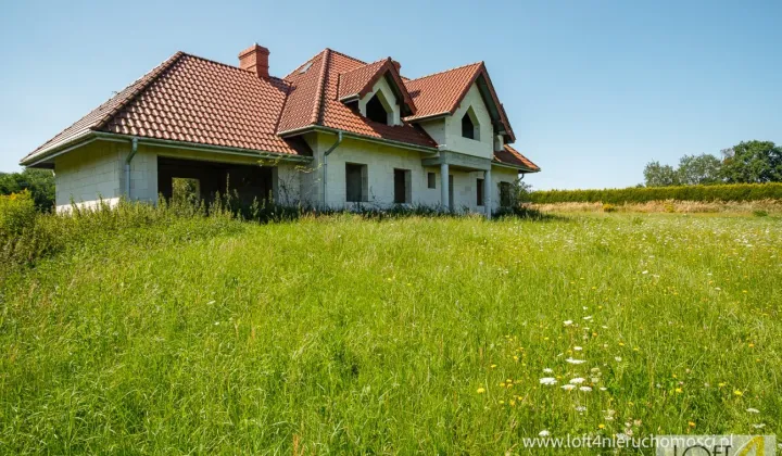 dom wolnostojący, 10 pokoi Uniszowa