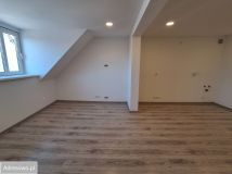 Mieszkanie 3-pokojowe Oleśnica Centrum, rynek Rynek. Zdjęcie 3