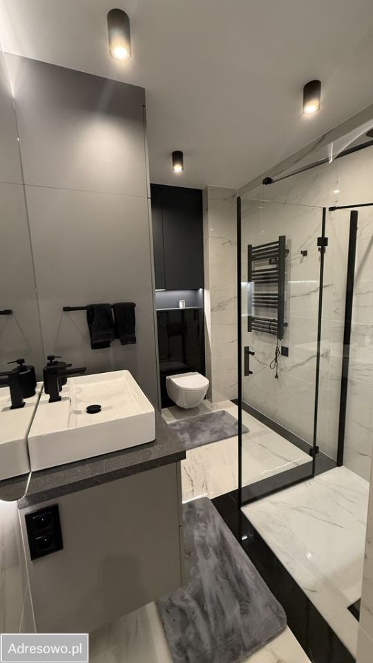 Mieszkanie 2-pokojowe Katowice Brynów, ul. ks. Jana Dzierżonia. Zdjęcie 3