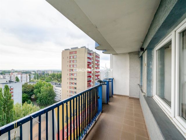 Mieszkanie 2-pokojowe Kraków Czyżyny, os. 2 Pułku Lotniczego. Zdjęcie 11