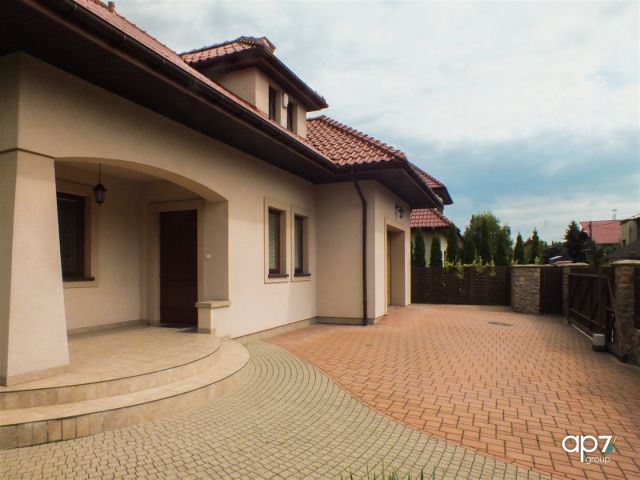 dom wolnostojący, 6 pokoi Kraków Wola Justowska. Zdjęcie 2