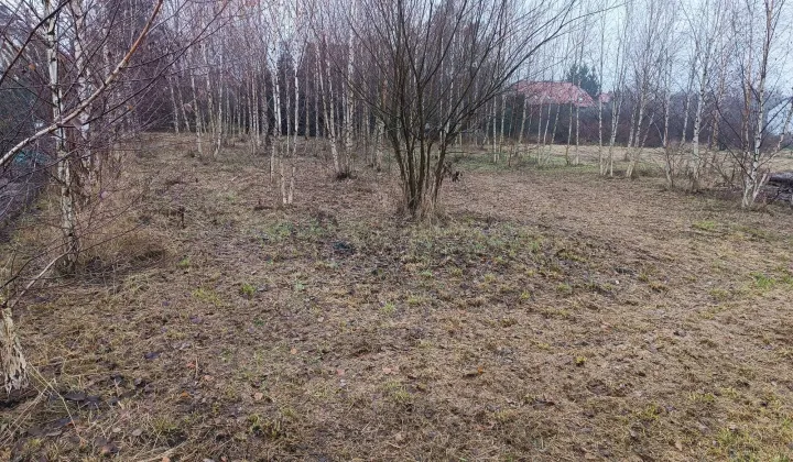 Działka budowlana Święta Katarzyna, ul. Morelowa