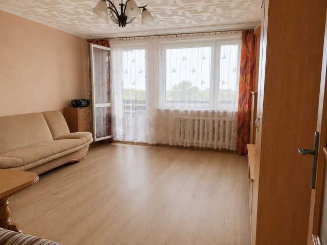 Mieszkanie 3-pokojowe Skierniewice Widok, ul. mjr. Henryka Sucharskiego. Zdjęcie 2