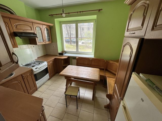 Mieszkanie 3-pokojowe Kraków Nowa Huta, os. Ogrodowe. Zdjęcie 4