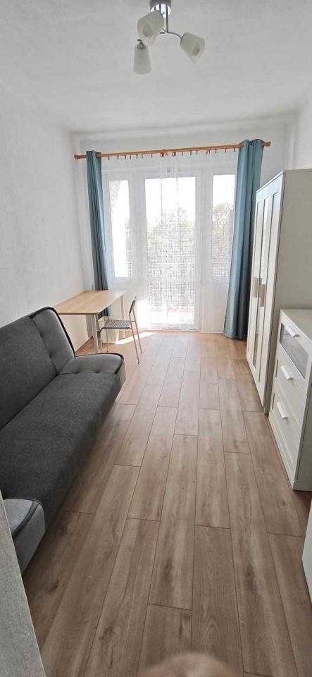 Mieszkanie 2-pokojowe Kraków Nowa Huta, os. Hutnicze. Zdjęcie 2