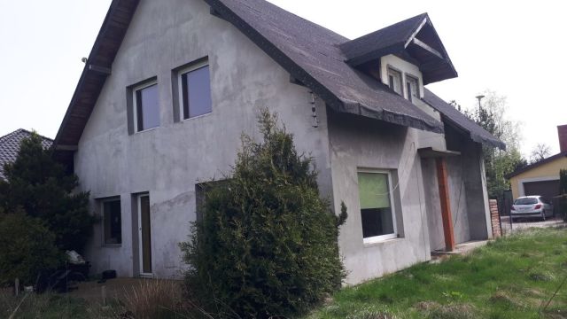dom wolnostojący Turek, ul. Zielona. Zdjęcie 1