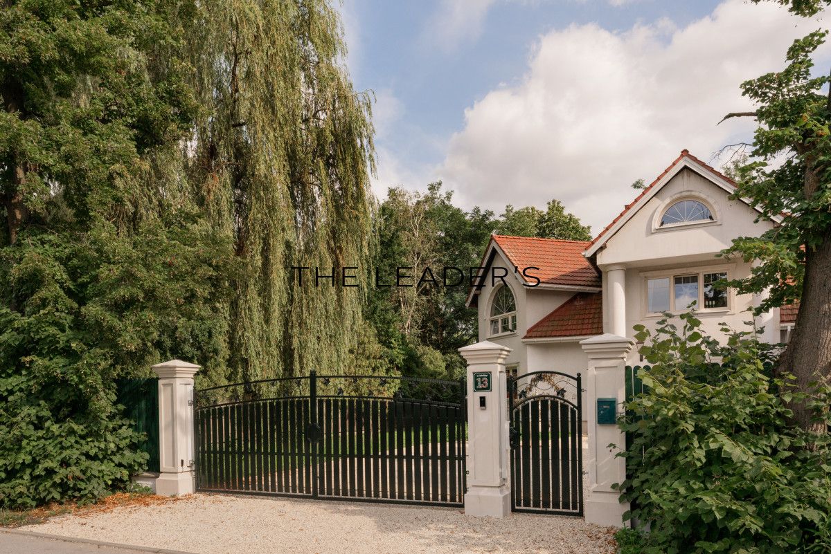 dom wolnostojący, 6 pokoi Piaseczno Zalesie Dolne