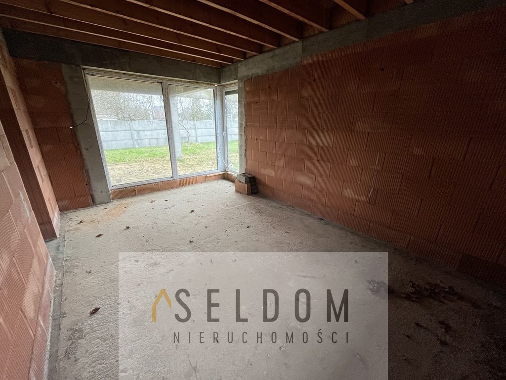 dom wolnostojący, 4 pokoje Miedziana. Zdjęcie 5