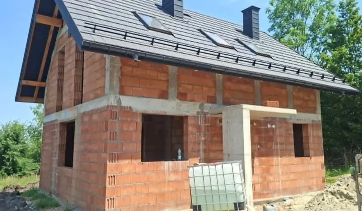 dom wolnostojący, 5 pokoi Baranówka