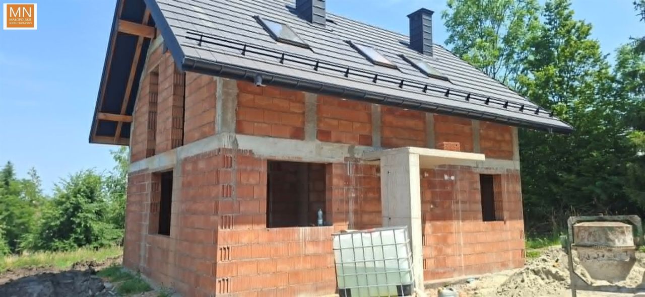 dom wolnostojący, 5 pokoi Baranówka. Zdjęcie 2