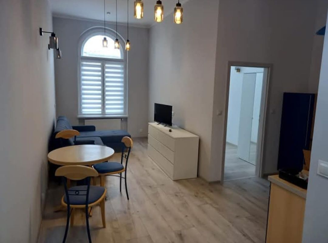 Mieszkanie 2-pokojowe Bydgoszcz Śródmieście, ul. Jagiellońska. Zdjęcie 1