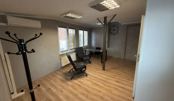 Lokal Niepołomice, rynek Rynek