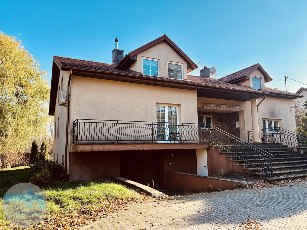 dom wolnostojący, 7 pokoi Legionowo. Zdjęcie 1