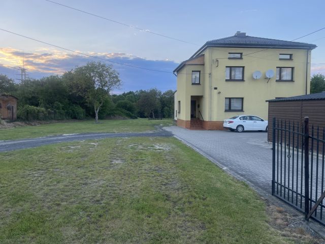 dom wolnostojący, 6 pokoi Rydułtowy, Krzyżkowicka. Zdjęcie 1