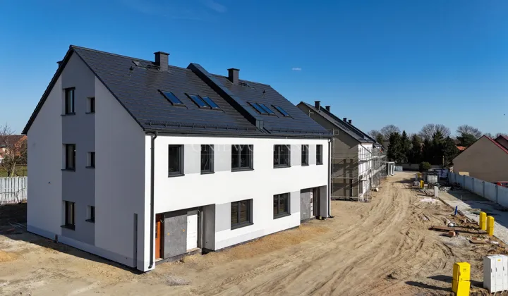 Mieszkanie 3-pokojowe Grodków, ul. Wiejska