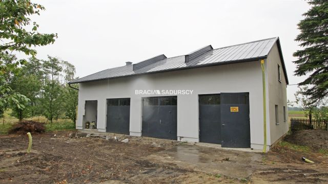 Mieszkanie 4-pokojowe Oleśnica. Zdjęcie 14