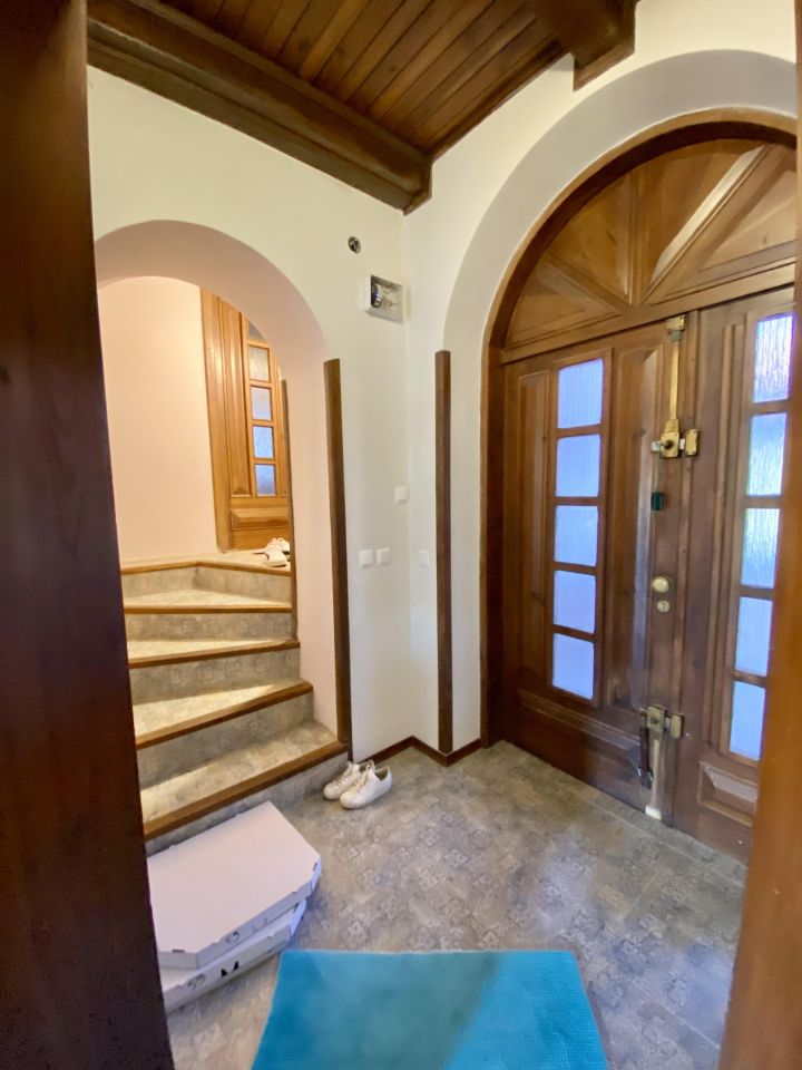 dworek, 11 pokoi Milanówek, ul. Kwiatowa. Zdjęcie 42