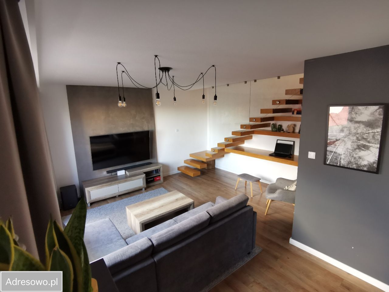 Mieszkanie 4-pokojowe Chorzów, ul. ks. Ludwika Bojarskiego