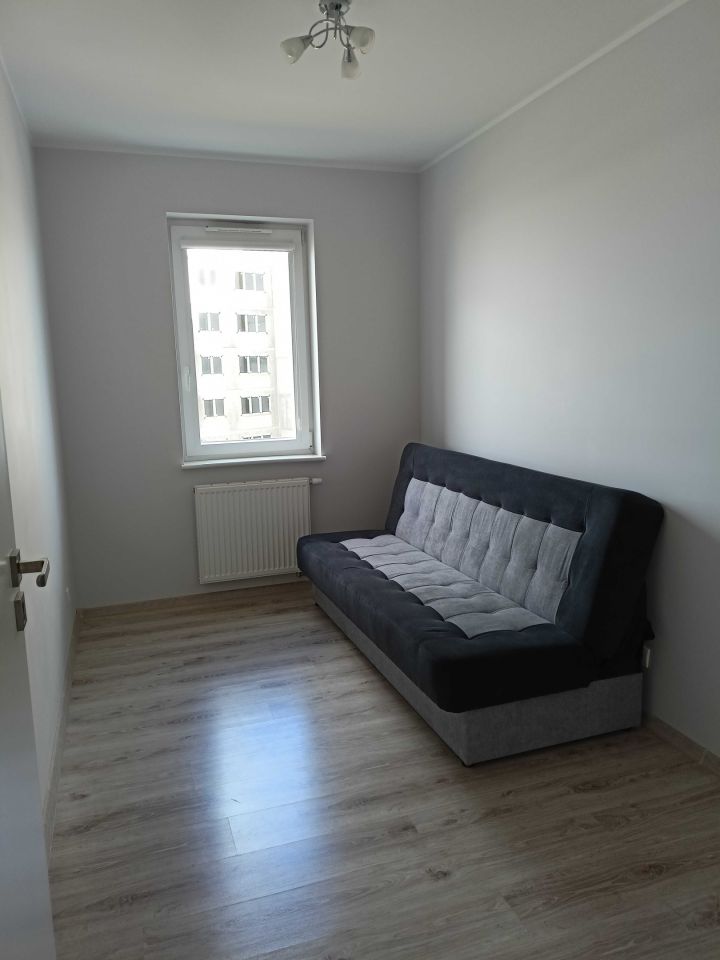 Mieszkanie 3-pokojowe Reda, ul. Morska. Zdjęcie 3