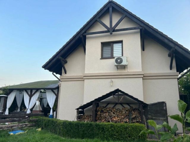 dom wolnostojący, 4 pokoje Wolica, ul. Zdrojowa. Zdjęcie 1