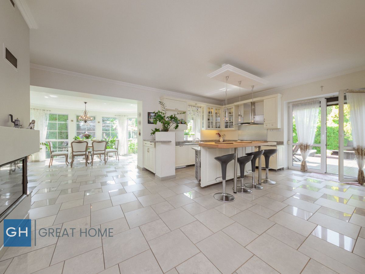 bliźniak, 7 pokoi Konstancin-Jeziorna, ul. Ignacego Paderewskiego