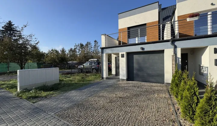 dom szeregowy, 4 pokoje Pruszcz Gdański, ul. Jaśminowa