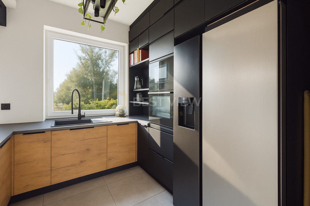 bliźniak, 5 pokoi Łomianki. Zdjęcie 7