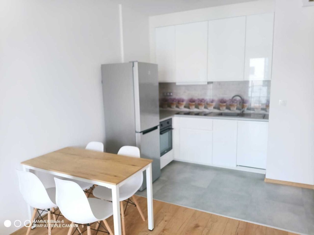 Mieszkanie 2-pokojowe Ząbki Centrum. Zdjęcie 1