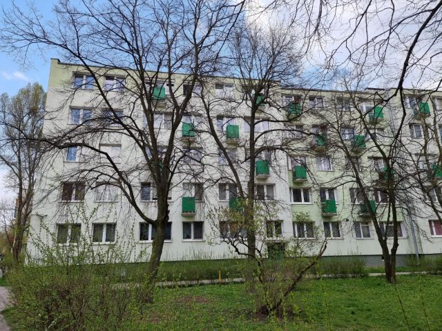 Mieszkanie 3-pokojowe Warszawa Marysin Wawerski, ul. Króla Maciusia. Zdjęcie 1