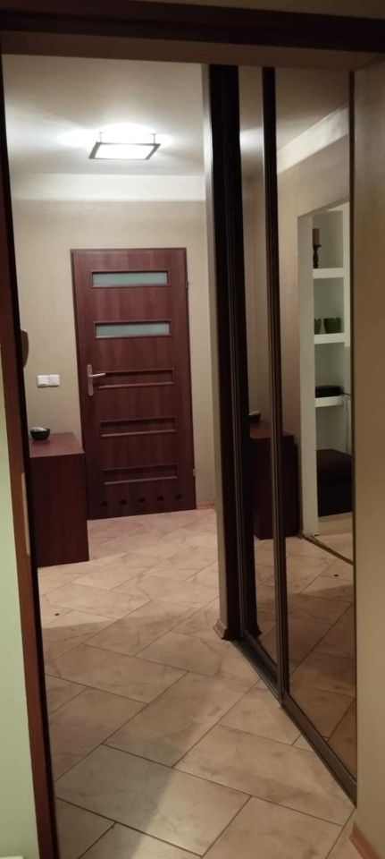 Mieszkanie 2-pokojowe Warszawa. Zdjęcie 3