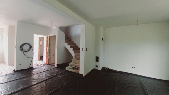 bliźniak, 4 pokoje Janki. Zdjęcie 3