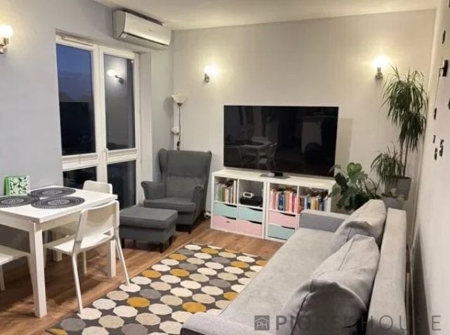 Mieszkanie 2-pokojowe Warszawa Wawer, ul. Popradzka. Zdjęcie 1