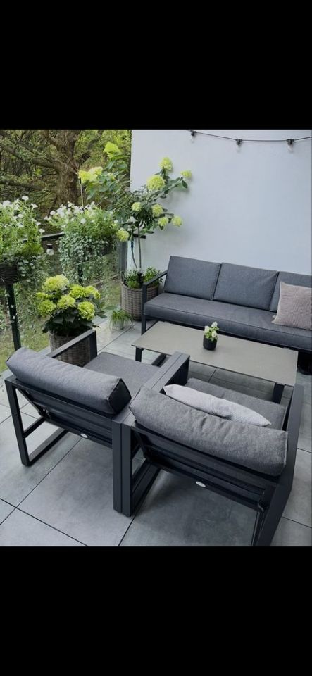 Mieszkanie 3-pokojowe Tomaszów Mazowiecki, ul. Fryderyka Chopina. Zdjęcie 2