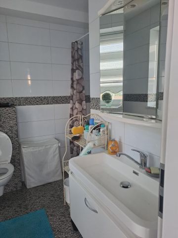 dom wolnostojący, 5 pokoi Obrowiec, ul. 3 Maja. Zdjęcie 7