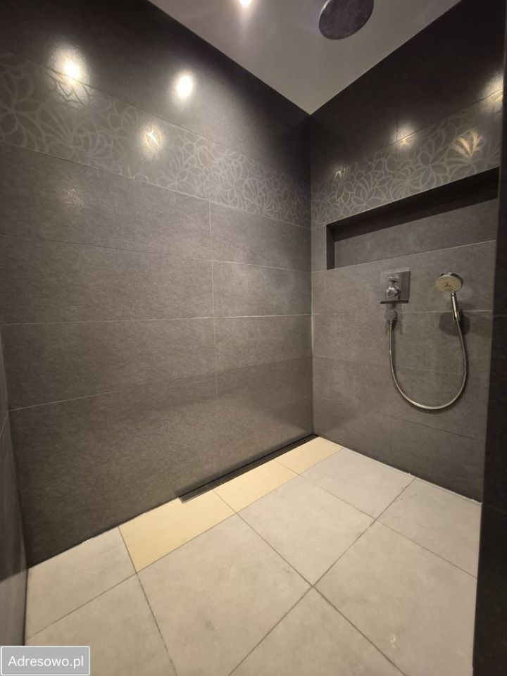 bliźniak, 7 pokoi Janki, ul. Przytulna. Zdjęcie 2