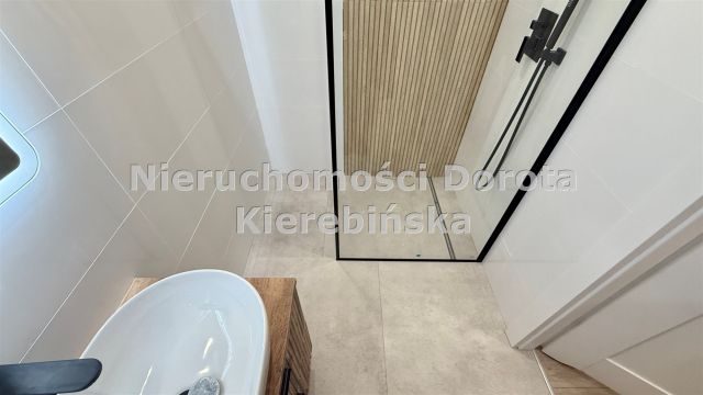 Mieszkanie 3-pokojowe Tomaszów Mazowiecki, ul. dr. Seweryna Sterlinga. Zdjęcie 9