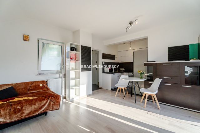 Mieszkanie 1-pokojowe Niepołomice, ul. Lawendowa. Zdjęcie 2