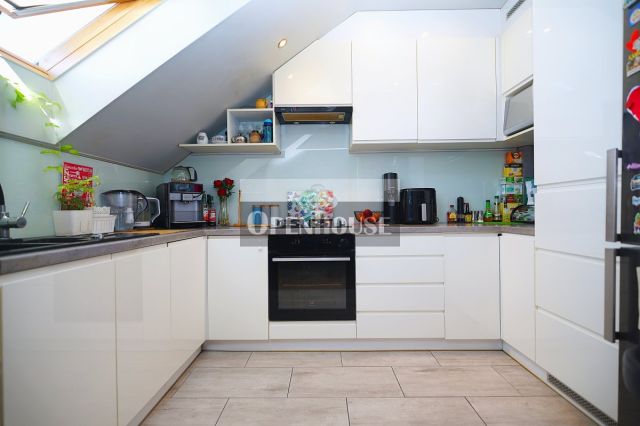 Mieszkanie 4-pokojowe Głogów. Zdjęcie 1