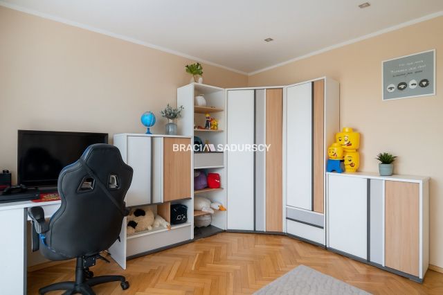 dom wolnostojący, 5 pokoi Kraków Swoszowice, ul. Poronińska. Zdjęcie 7