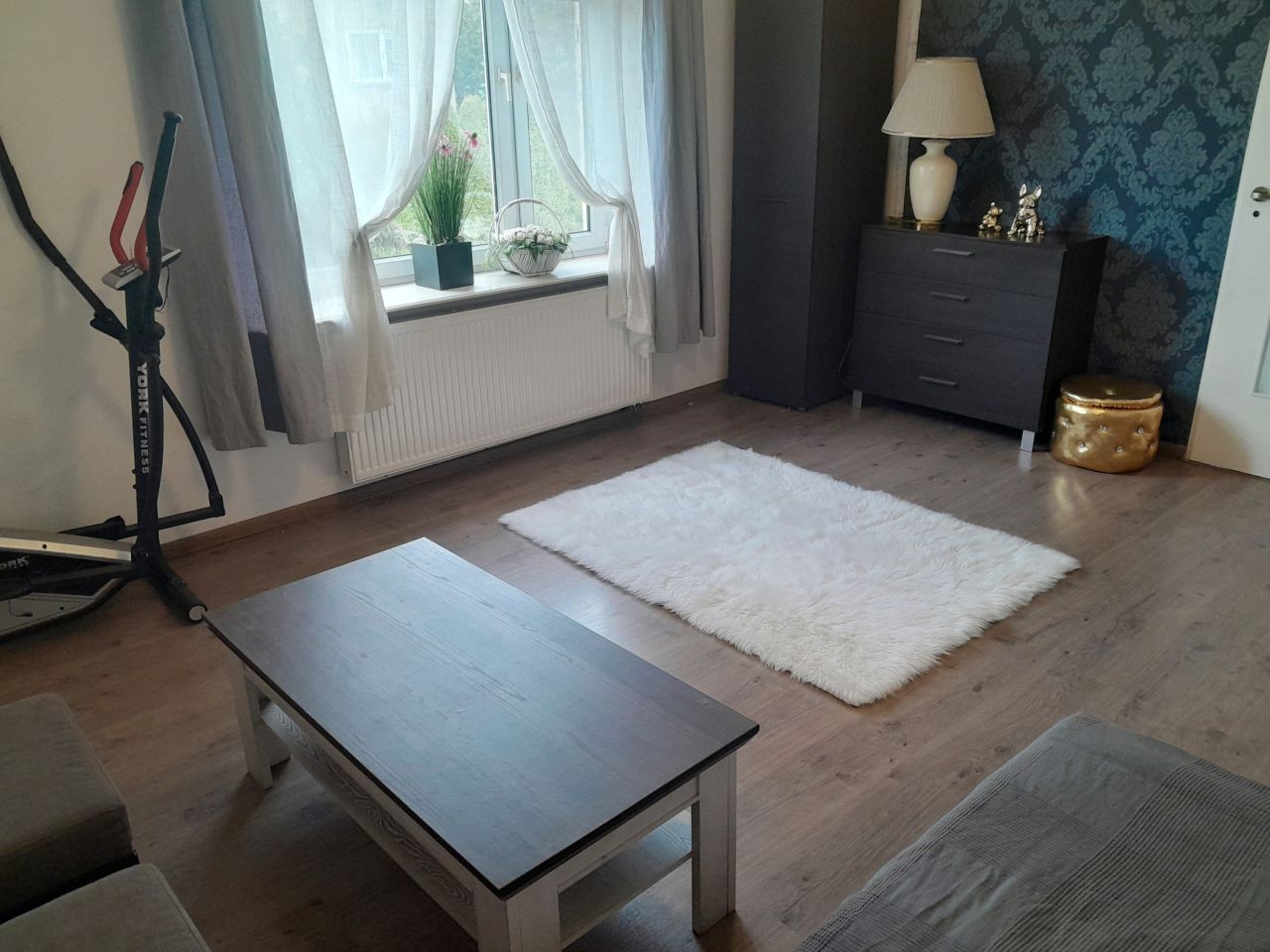 dom wolnostojący, 8 pokoi Blachownia Brzózka, ul. 1 Maja. Zdjęcie 3