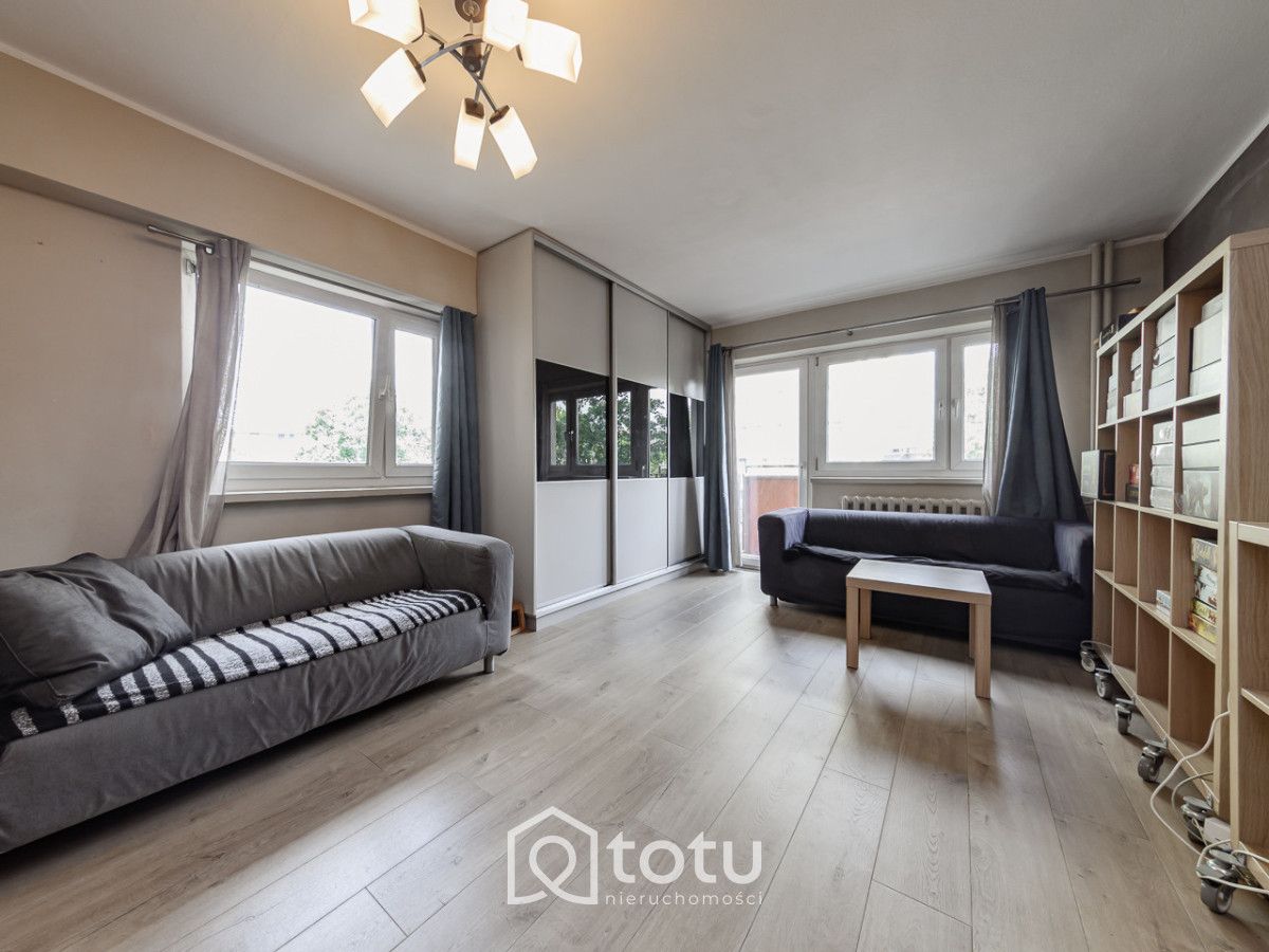 Mieszkanie 3-pokojowe Warszawa Mokotów, ul. św. Bonifacego. Zdjęcie 4