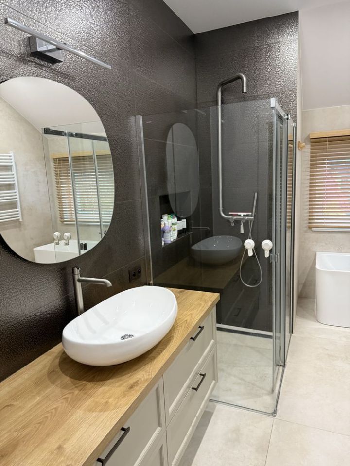 Mieszkanie 3-pokojowe Wierzchowisko. Zdjęcie 5